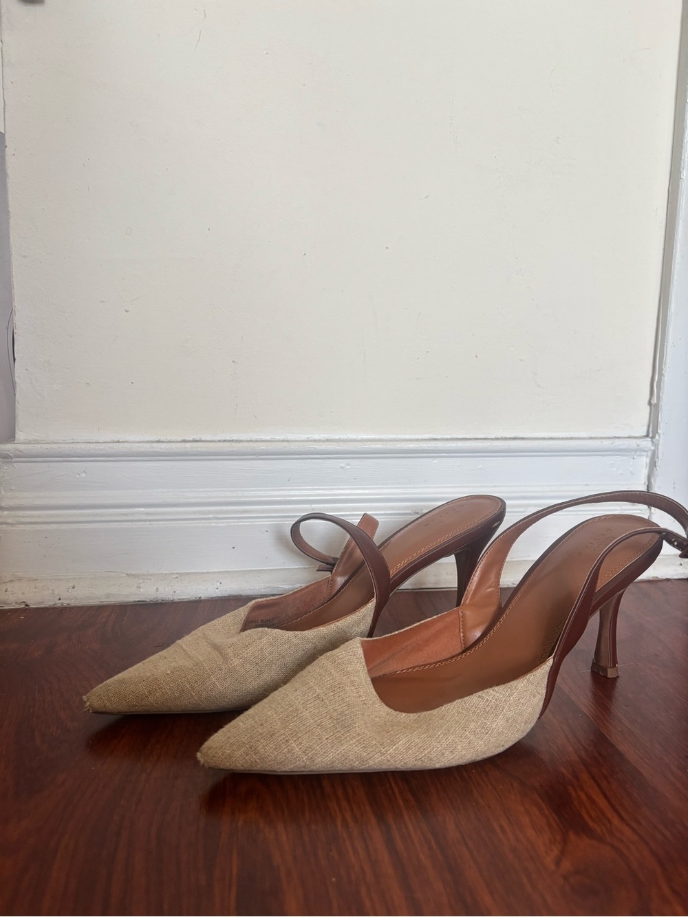 Slingback Pointed-Toe Pumps in Natural Beige